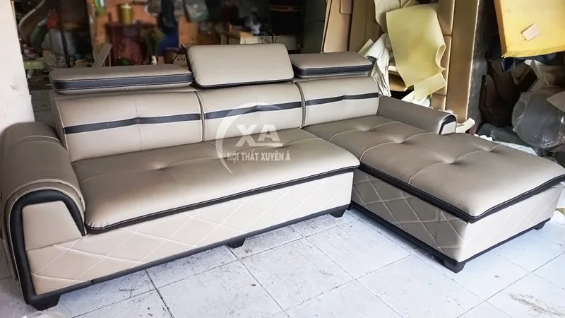 Ghế sofa da cho phòng khách nhỏ tại xưởng nội thất xuyên á Ghế sofa da cho phòng khách nhỏ tại xưởng nội thất xuyên á